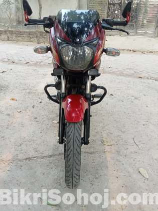 Bajaj pulsar 150 2018